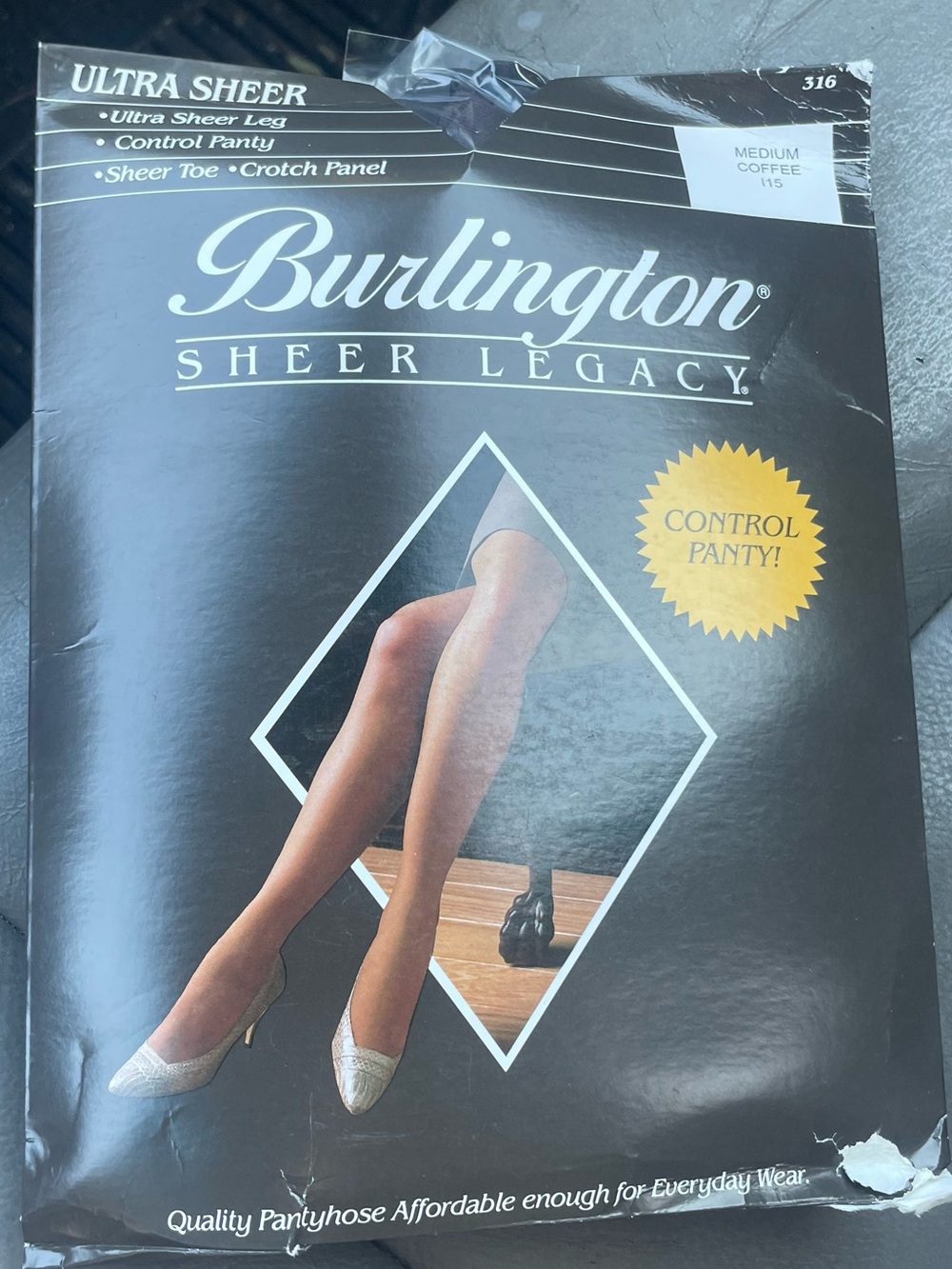 Burlington shee Legacy Ultra Sheer Leg Pantyhose size Medium Coffee color